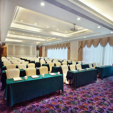 Huizhou Jinhuayue International Hotel Екстер'єр фото