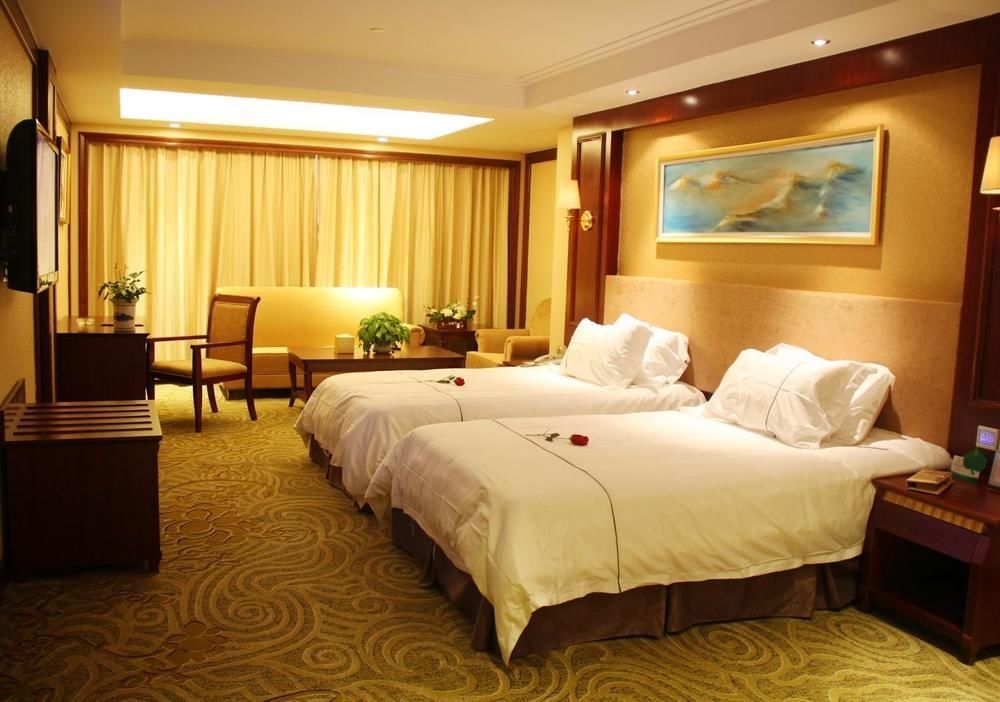Huizhou Jinhuayue International Hotel Екстер'єр фото