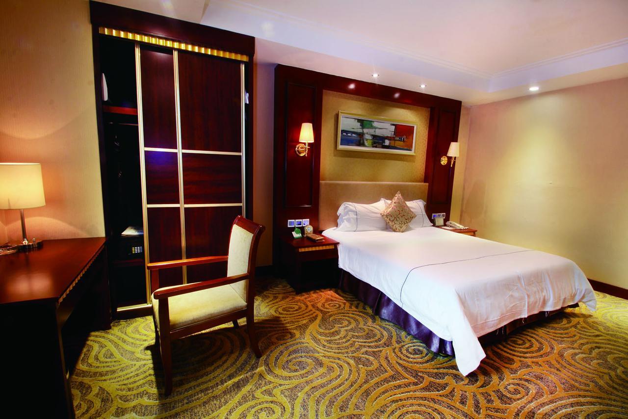 Huizhou Jinhuayue International Hotel Екстер'єр фото