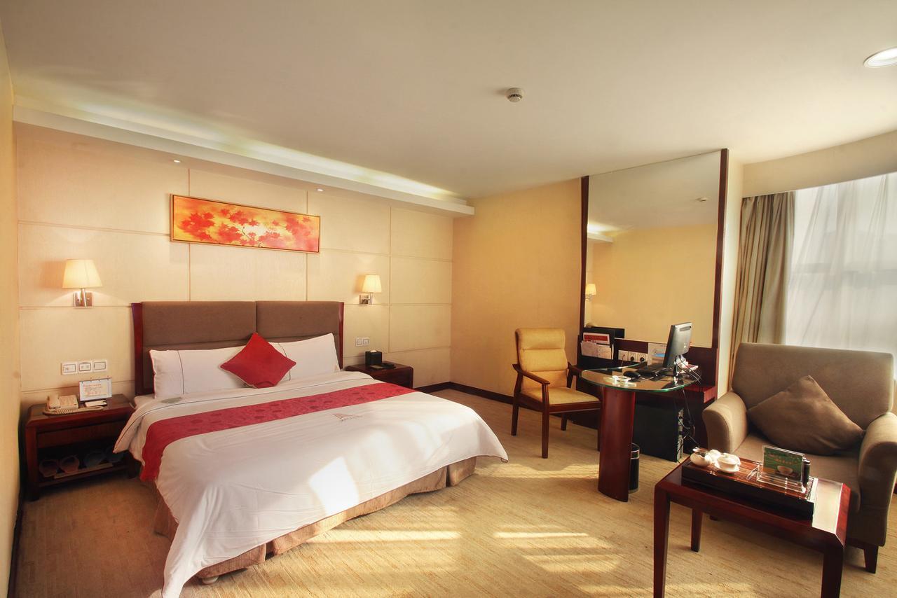 Huizhou Jinhuayue International Hotel Екстер'єр фото