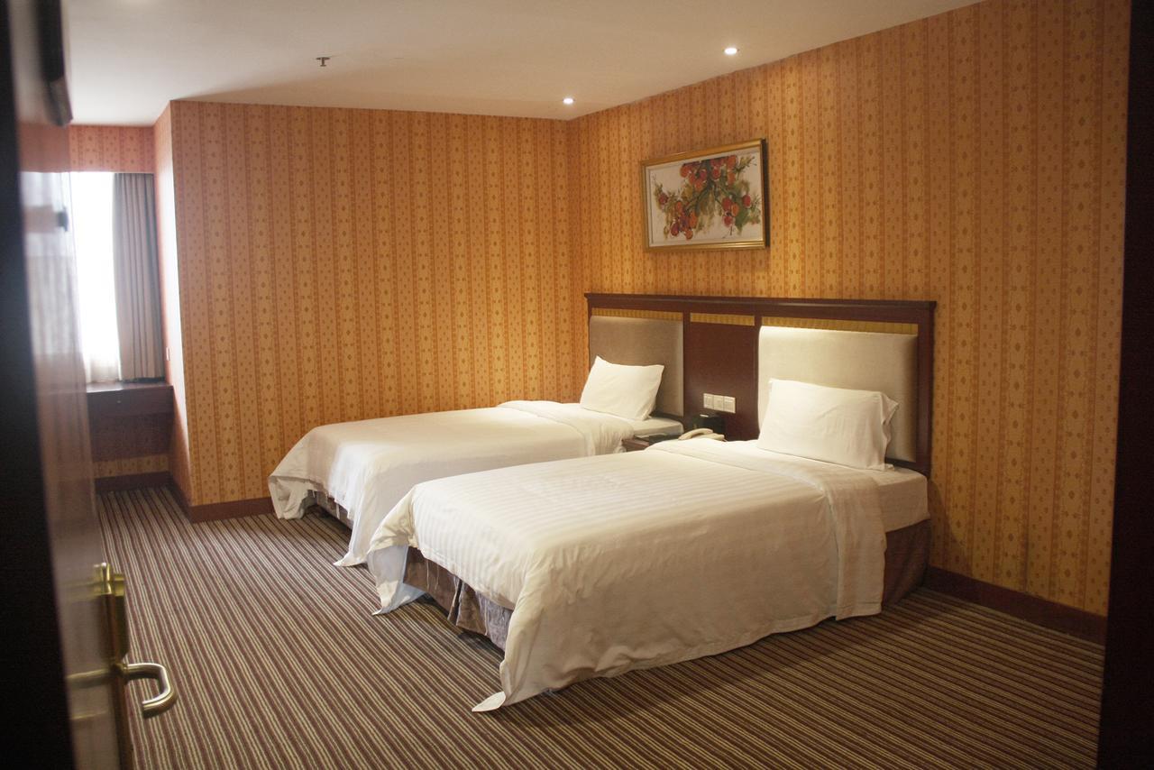 Huizhou Jinhuayue International Hotel Екстер'єр фото