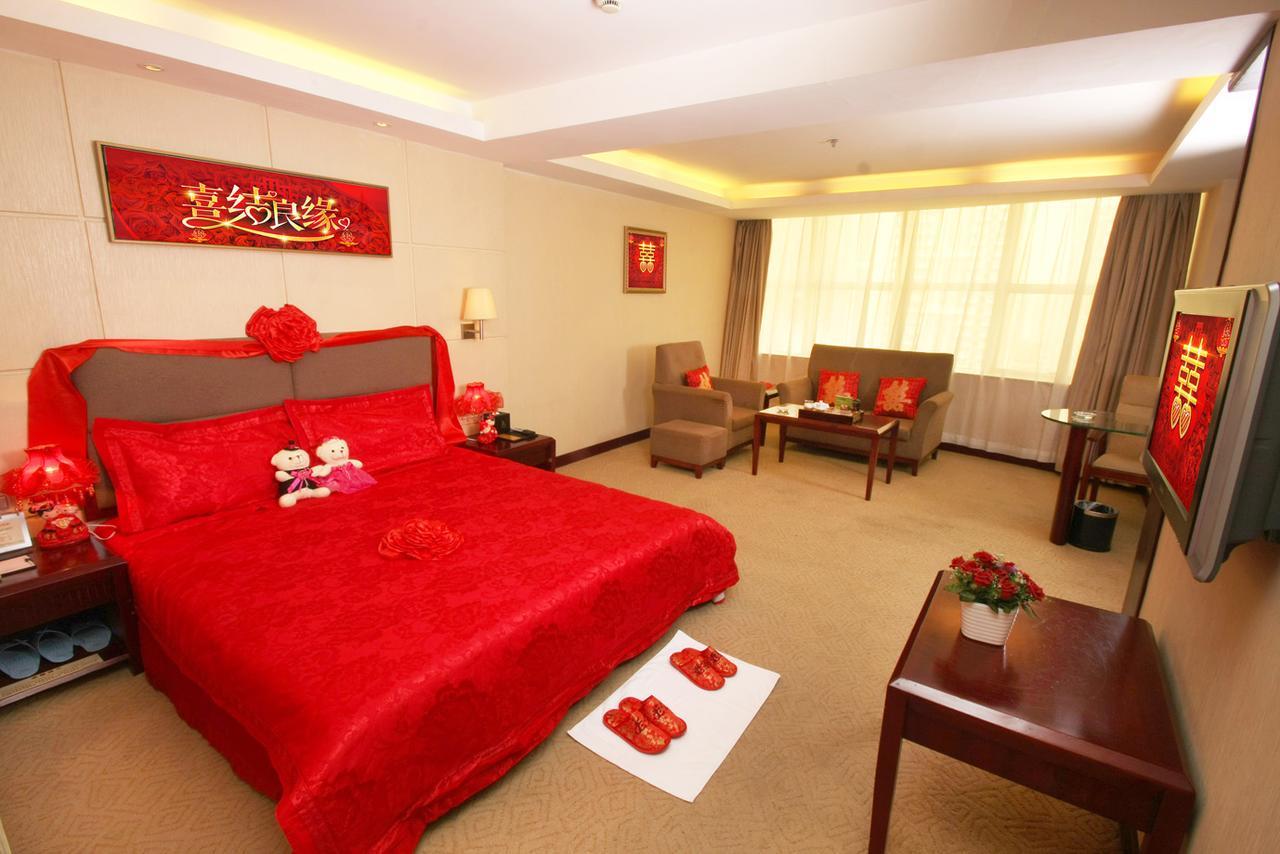 Huizhou Jinhuayue International Hotel Екстер'єр фото