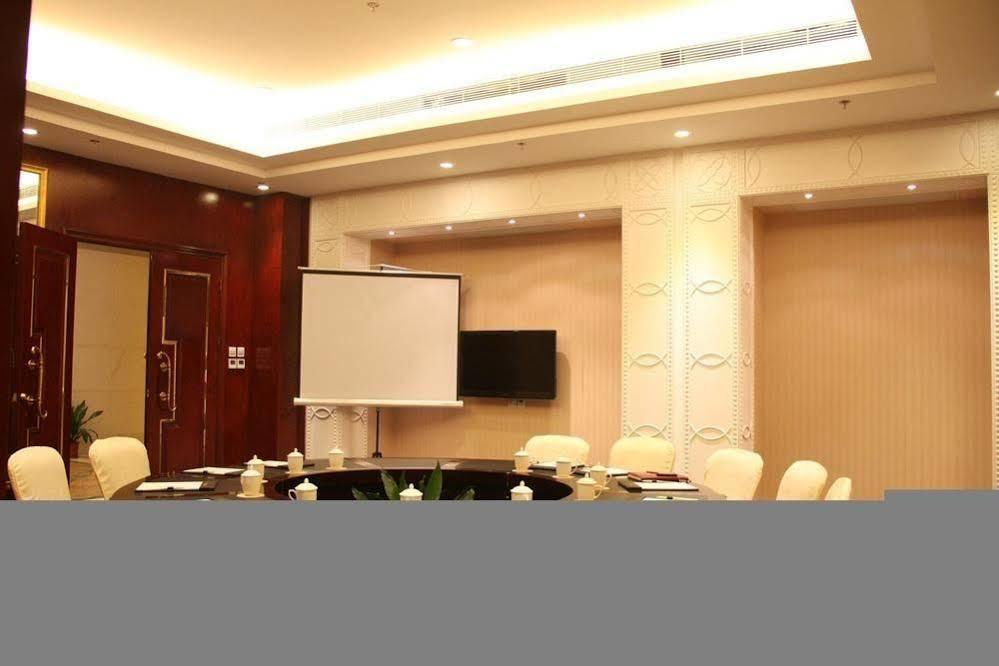 Huizhou Jinhuayue International Hotel Екстер'єр фото